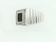 Load image into Gallery viewer, WHITE POLISHED 14 KARAT ONYX F
